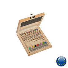 Set of 9 screwdrivers in a classic wooden case